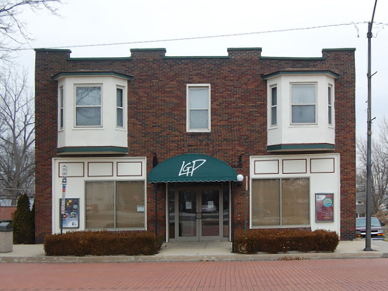 Image for Photo of Looking Glass Playhouse